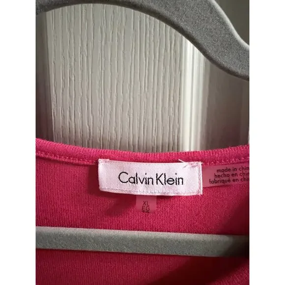 Sweater - Picture 3 of 3